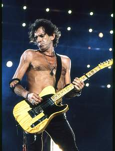 Click image for larger version. 

Name:	keef-by-tony-mott132.jpg 
Views:	376 
Size:	350.2 KB 
ID:	5915