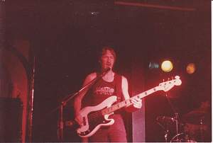 Click image for larger version. 

Name:	Ibanez P J Bass 002.jpg 
Views:	163 
Size:	80.0 KB 
ID:	6473