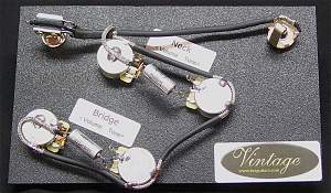 Click image for larger version. 

Name:	ES-335_03.jpg 
Views:	427 
Size:	199.8 KB 
ID:	6816