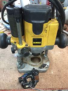Click image for larger version. 

Name:	dewalt.jpg 
Views:	290 
Size:	218.1 KB 
ID:	9516